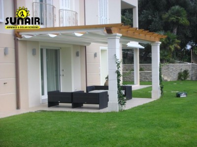 Tecnic%20Pergola%20awning%20on%20wood%20structure%20residential.JPG